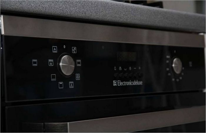 Appareils encastrés d'ElectronicsdeluxeElectronicsdeluxe_3