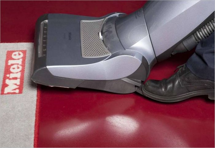 Test avec l'aspirateur vertical Miele S 7580Miele_S_7580_10