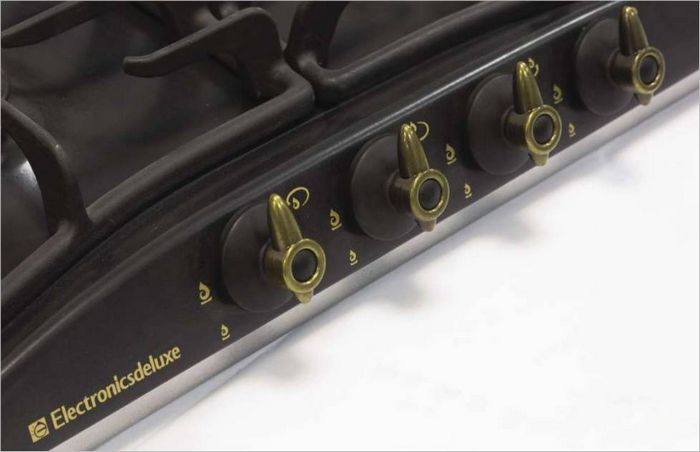 Appareils encastrés d'ElectronicsdeluxeElectronicsdeluxe_2