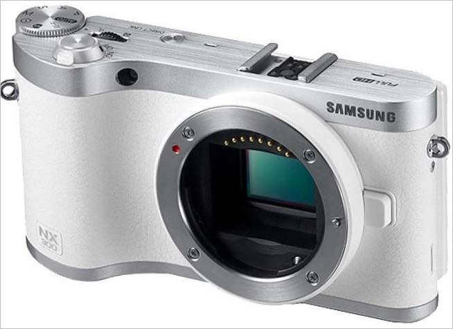 Appareil photo sans miroir Samsung NX300 - boîtier
