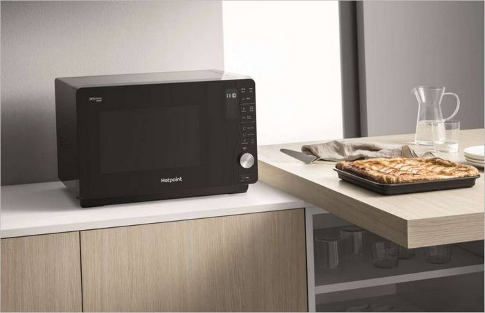 Hotpoint Extra Space Crisp Hotpoint Extra Space Crisp