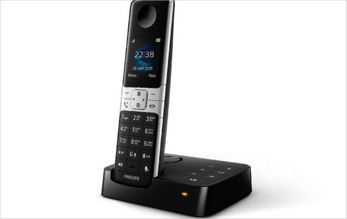 Téléphones et communication