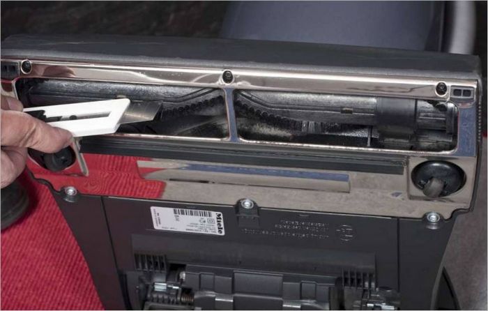 Test pour l'aspirateur vertical Miele S 7580Miele_S_7580_11