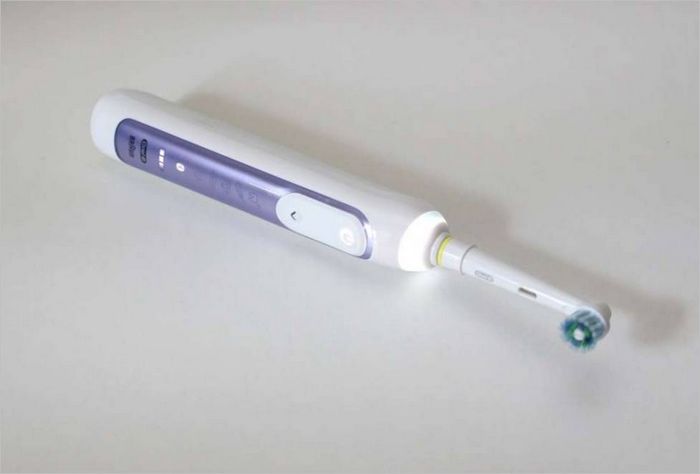Oral-B Genius 10000N Le modèle Oral-B Genius 10000N