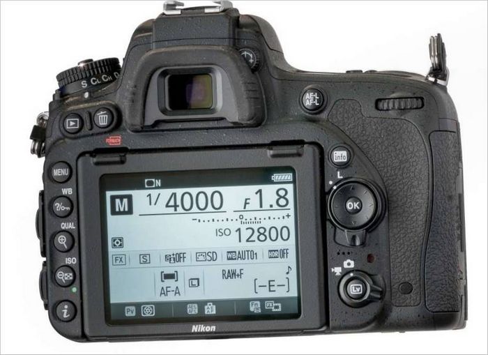 Nikon D750 SLR - Affichage