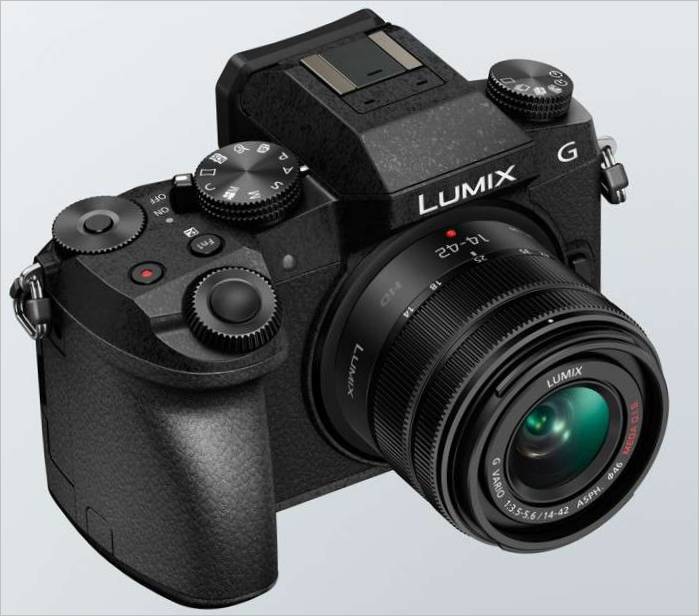 Appareil photo système hybride compact LUMIX DMC-G7 avec vidéo 4K