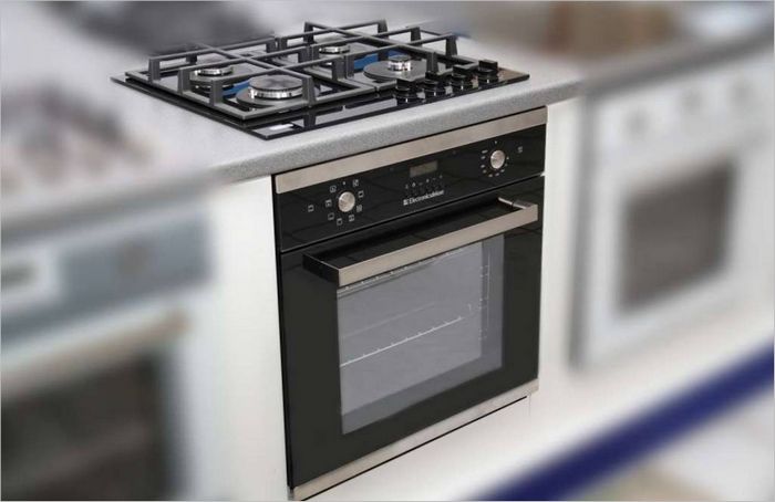 Un appareil encastré de Electronicsdeluxe 1