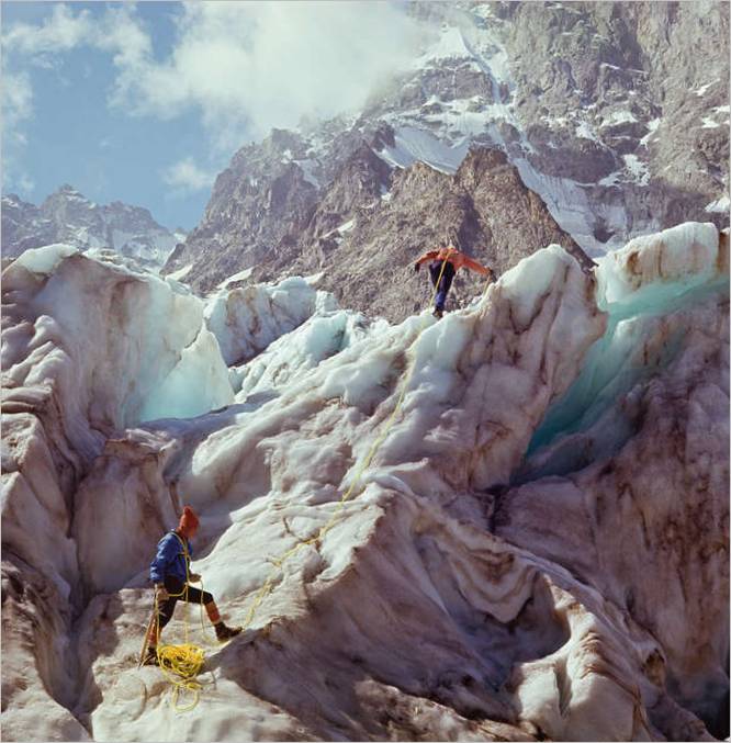 Caucase. Glacier Alibeksky. Teberda