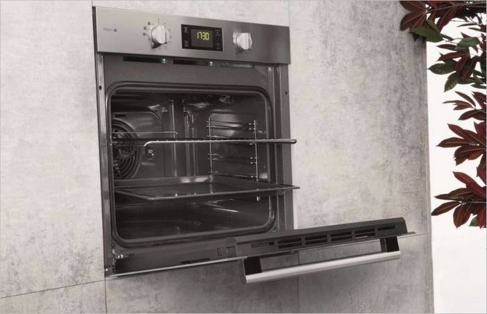 four hotpoint avec vapeur four hotpoint avec vapeur