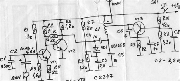 Radio sans fil MIC-140 avec couvercle retiré